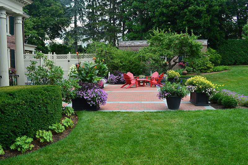 Englesby House landscaping