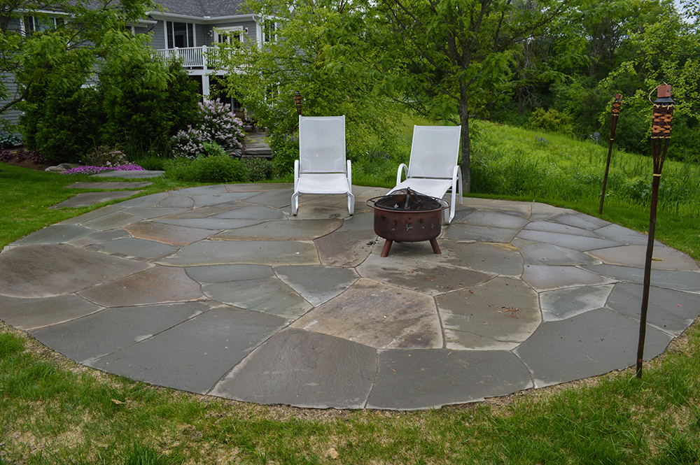 round stone patio